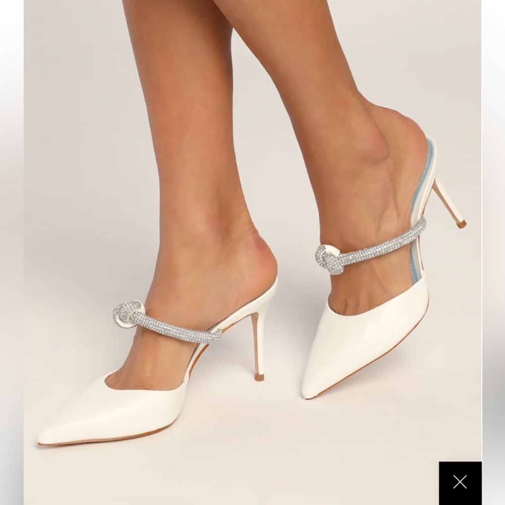 SCHUTZ Pearl White Leather Rhinestone Pointed-Toe Pumps Size 8